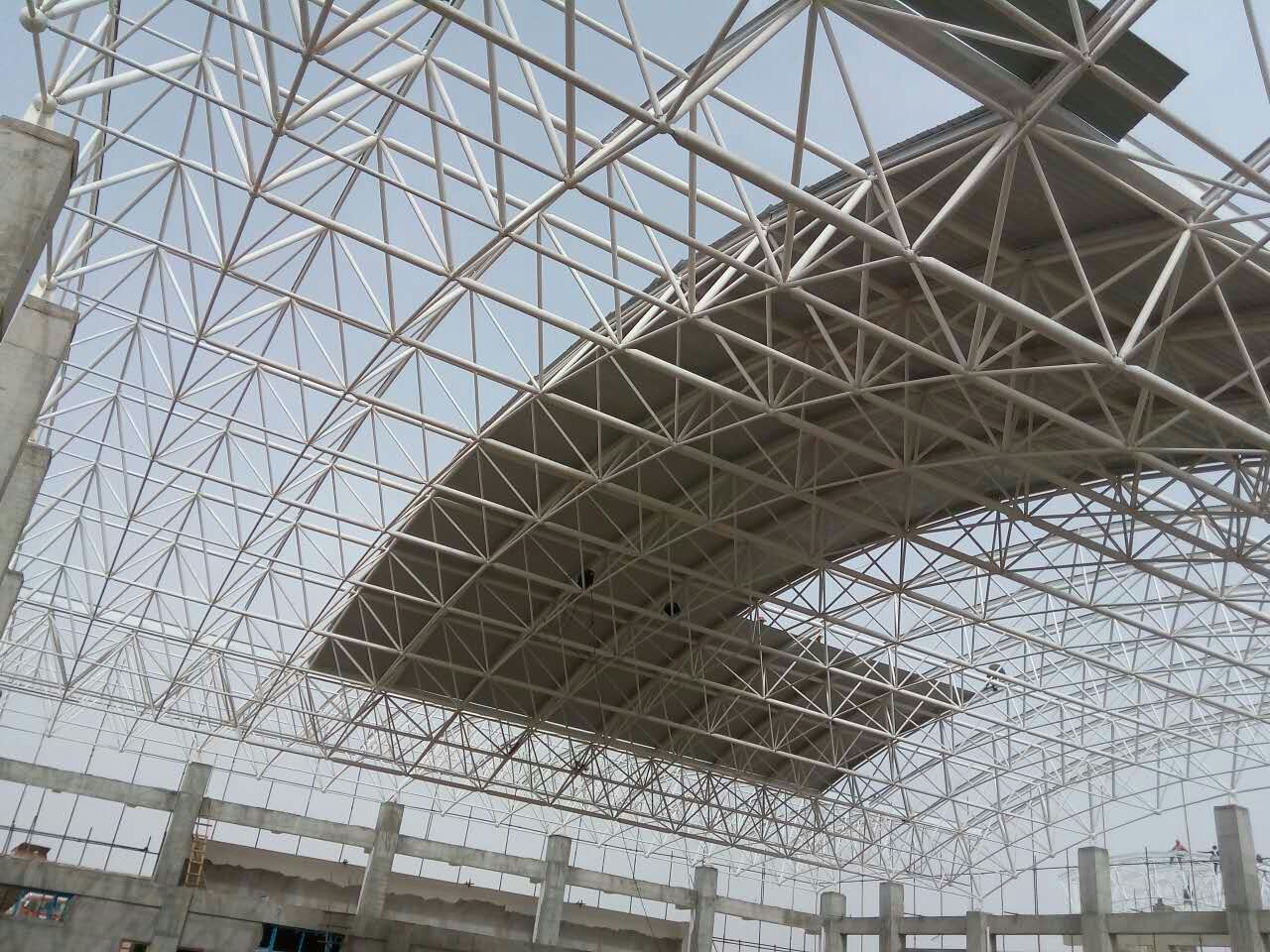 项城青岛一汽网架